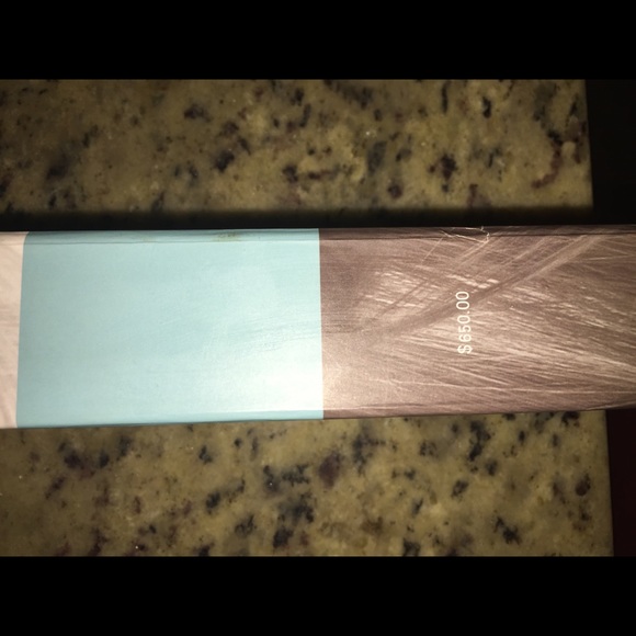 Clip-in Extensions+ 32MM Wand Curler - Picture 6 of 7